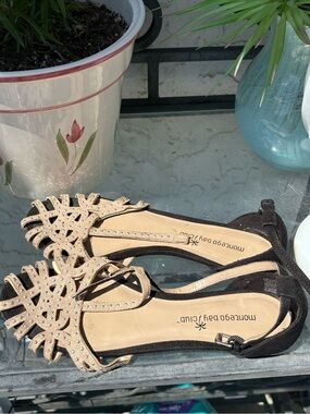 ladies Sandals By Montego Bay Club